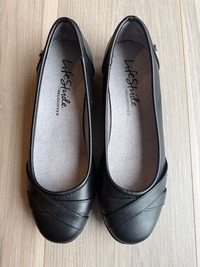 Life Stride Women's Black I-Loyal Ballet Flats Size 7